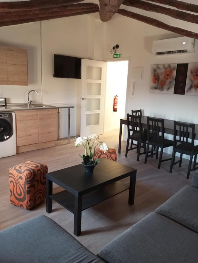 Apartamentos "El Balconico" Аргедас Экстерьер фото