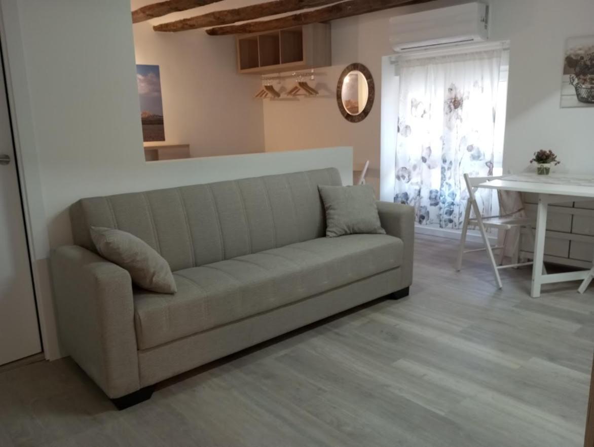 Apartamentos "El Balconico" Аргедас Экстерьер фото