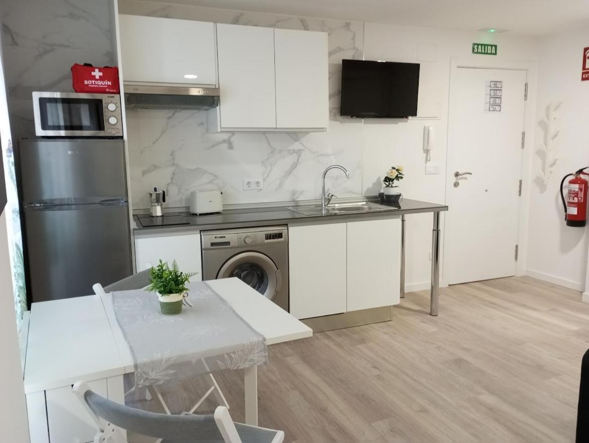 Apartamentos "El Balconico" Аргедас Экстерьер фото